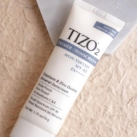 已测:Tizo2物理防晒霜 感肌孕妇可用  轻薄 美颜 养肤